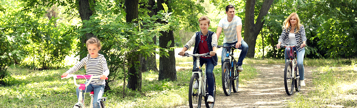 kids and family riding bikes